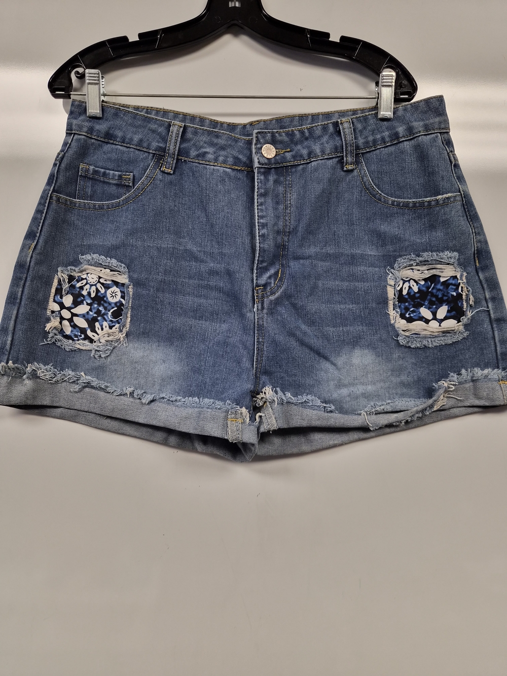 Women’s Distressed Blue Denim Shorts with Floral Patch Size XL